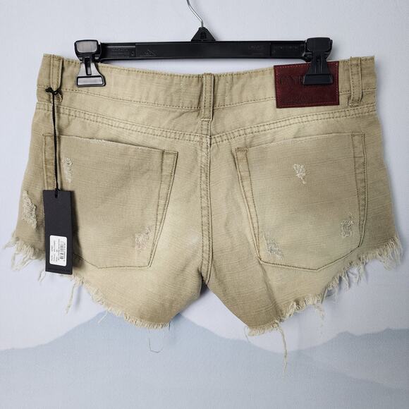 NWT One Teaspoon for Free People Militaire Bonitas Distressed Shorts | Womens 26 - Picture 6 of 12